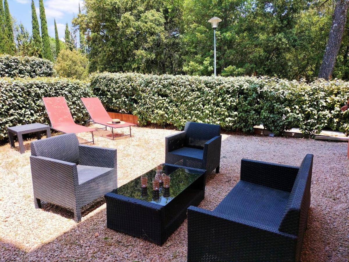 Quietude En Luberon Apartment Roussillon  Exterior photo